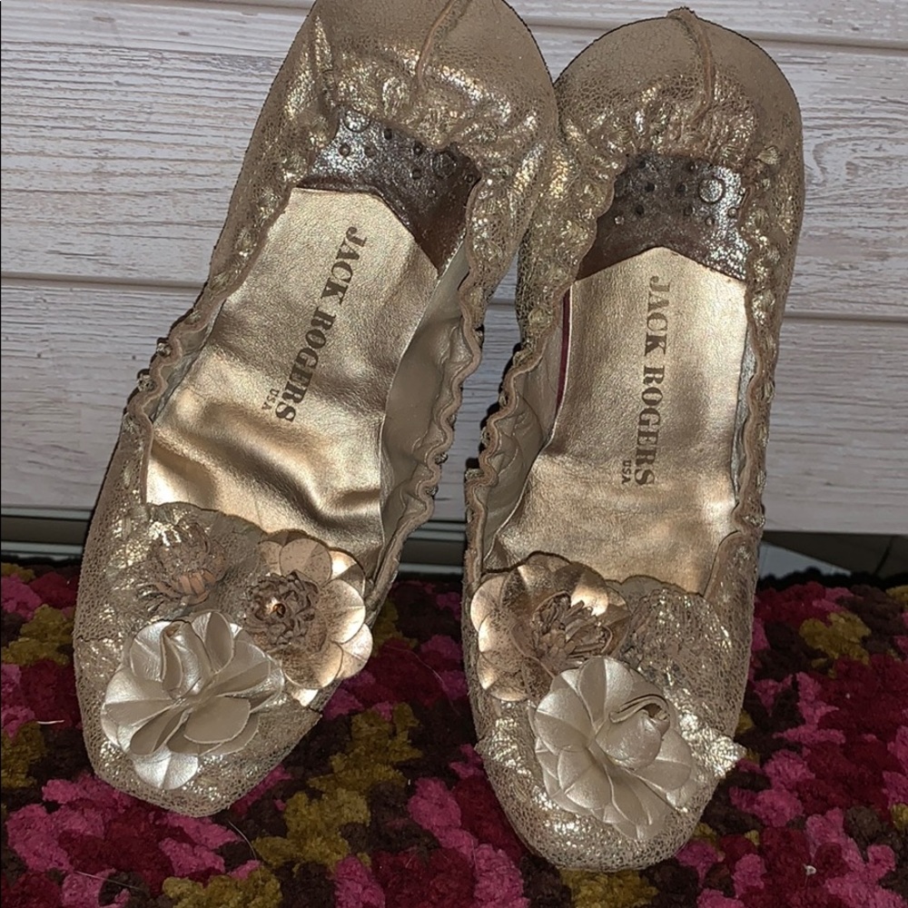 Jack Rogers Gold Flats size 8/8 1/2
